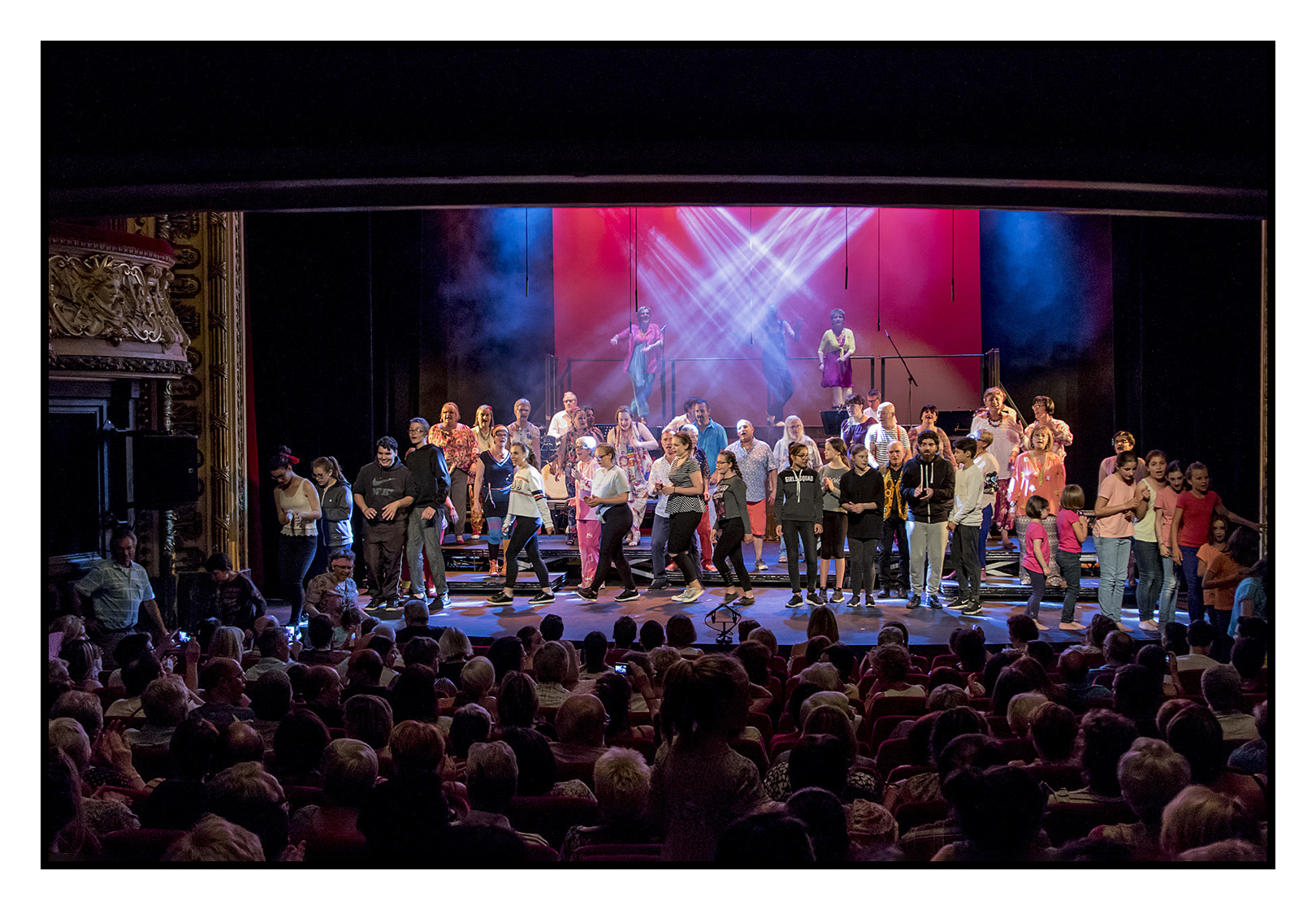 Chorale La Source au théâtre de Roanne
